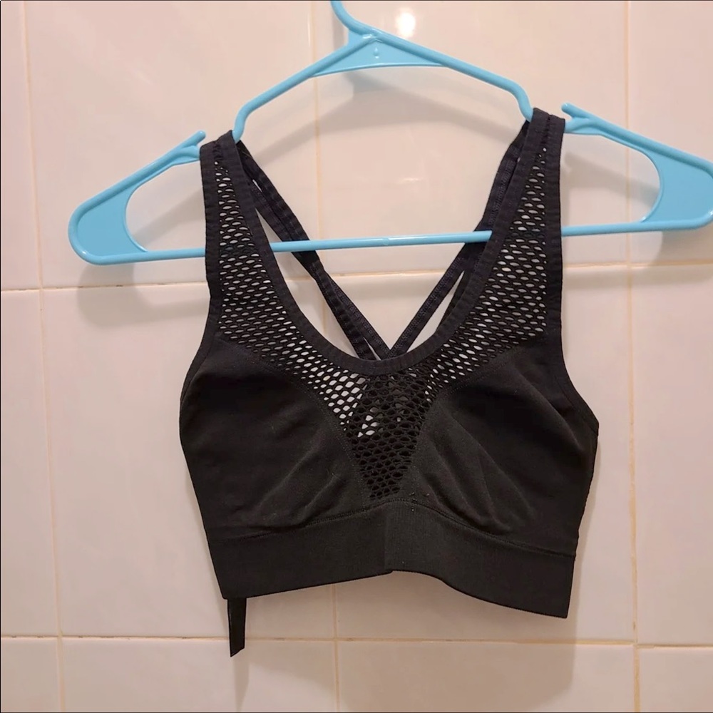 VS Sports Bra